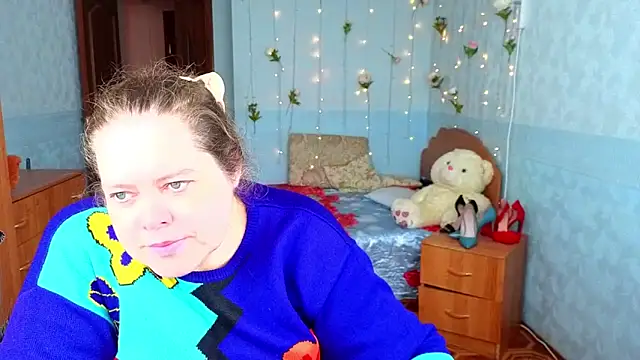 Audrey Aura online show from 11, 10, 2025