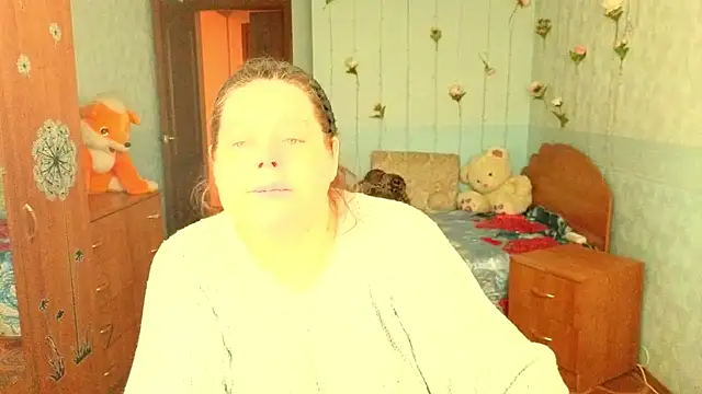 Audrey Aura online show from 26, 11, 2025