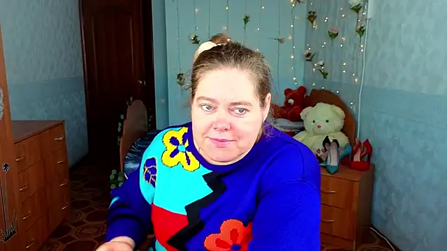 Audrey Aura online show from 3, 10, 2025