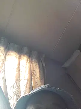 Snapshot of prefermaturedmommy chatting on 18, 1, 2026 prefermaturedmommy online show from 18, 1, 2026