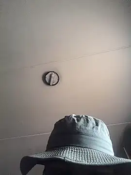 Snapshot of prefermaturedmommy chatting on 21, 10, 2025 prefermaturedmommy online show from 21, 10, 2025