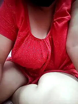 Snapshot of Priyajaanbaby chatting on 4, 11, 2025 Priyajaanbaby online show from 4, 11, 2025