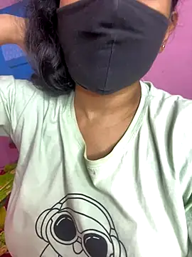 Snapshot of Priyajaanbaby chatting on 25, 11, 2025 Priyajaanbaby online show from 25, 11, 2025