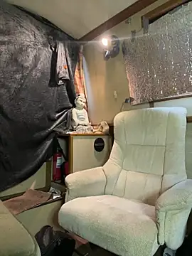 ladyboatlady online show from 6, 3, 2026