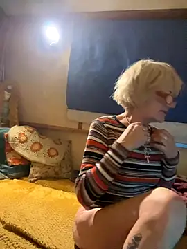 ladyboatlady online show from 25, 11, 2025