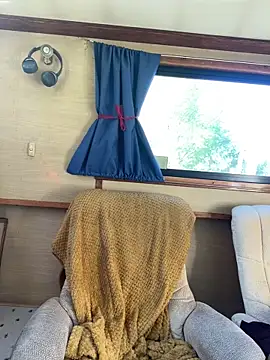 ladyboatlady online show from 30, 4, 2026
