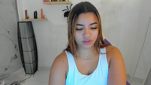 scarlett enjoy1 online show from 11, 10, 2025