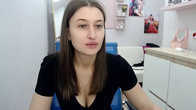 Snapshot of muriel_elvin chatting on 14, 10, 2025 muriel elvin online show from 14, 10, 2025