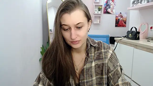 Snapshot of muriel_elvin chatting on 11, 9, 2025 muriel elvin online show from 11, 9, 2025