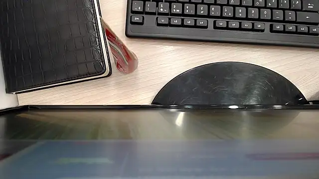 Snapshot of muriel_elvin chatting on 5, 12, 2025 muriel elvin online show from 5, 12, 2025