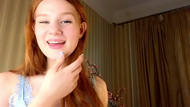 Juuulia  online show from 21, 5, 2026