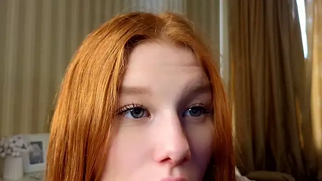 Juuulia  online show from 20, 6, 2026