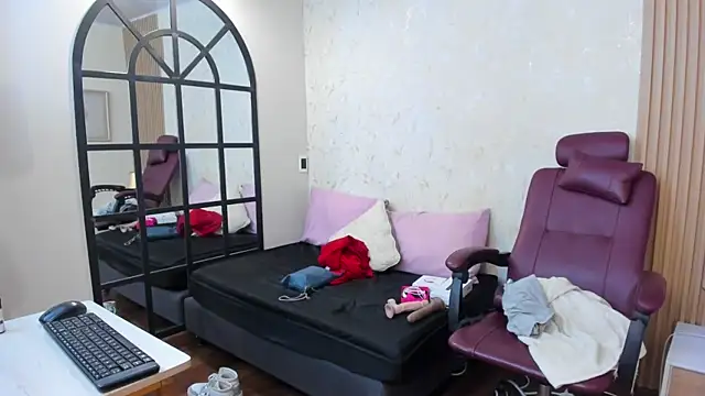 bellarivera  online show from 6, 10, 2025