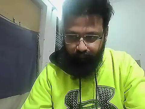 Snapshot of Dollseye chatting on 13, 11, 2025 Dollseye online show from 13, 11, 2025