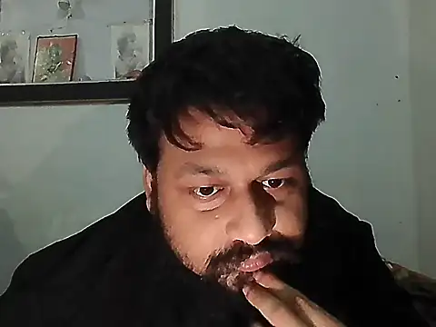 Snapshot of Dollseye chatting on 18, 11, 2025 Dollseye online show from 18, 11, 2025