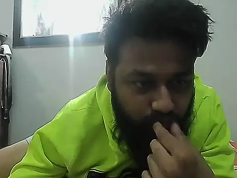 Snapshot of Dollseye chatting on 12, 11, 2025 Dollseye online show from 12, 11, 2025