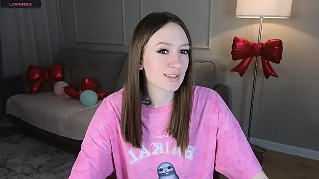 cutienaughtygirl online show from 20, 3, 2026