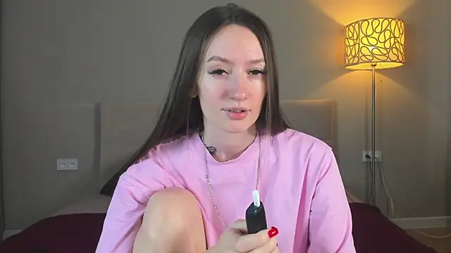 cutienaughtygirl online show from 30, 5, 2026