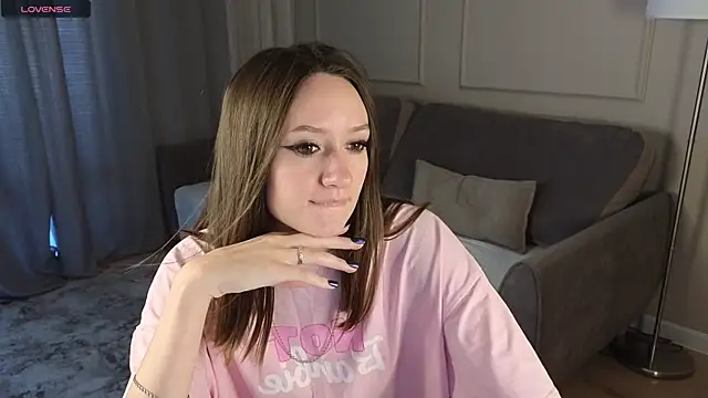 cutienaughtygirl online show from 20, 9, 2025