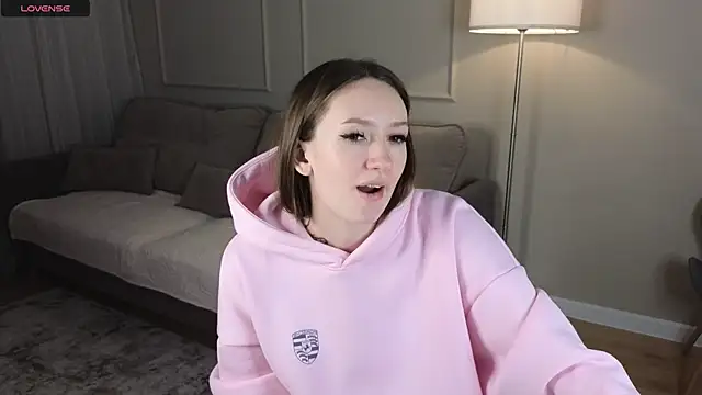 cutienaughtygirl online show from 16, 12, 2025