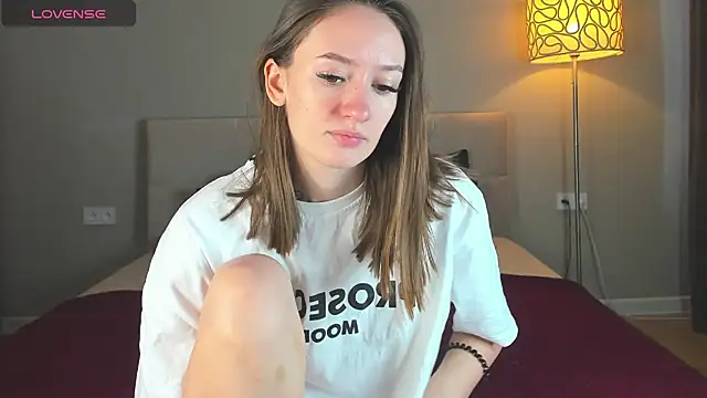 cutienaughtygirl online show from 14, 11, 2025