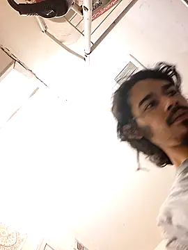 Snapshot of MeTazty294 chatting on 1, 3, 2026 MeTazty294 online show from 1, 3, 2026