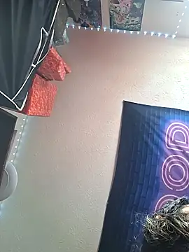 MeTazty294 online show from 5, 12, 2025