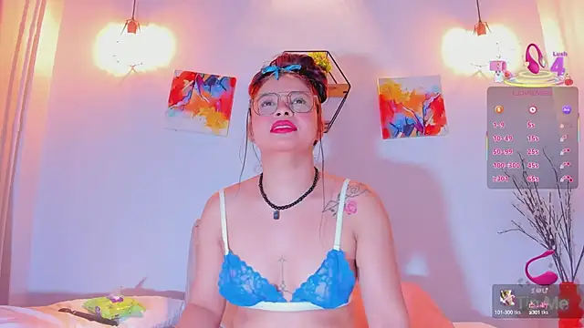 Karlaliones69 online show from 30, 9, 2025