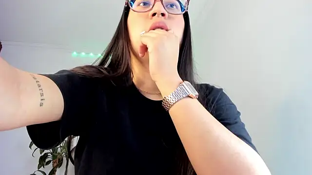 rouse red online show from 15, 10, 2025