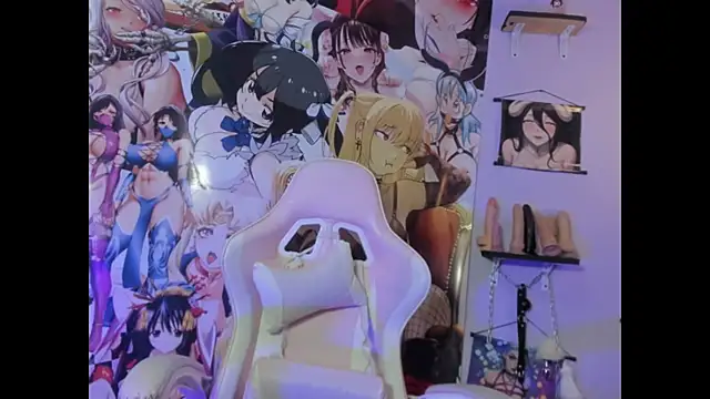 Kylie Moan online show from 12, 10, 2025