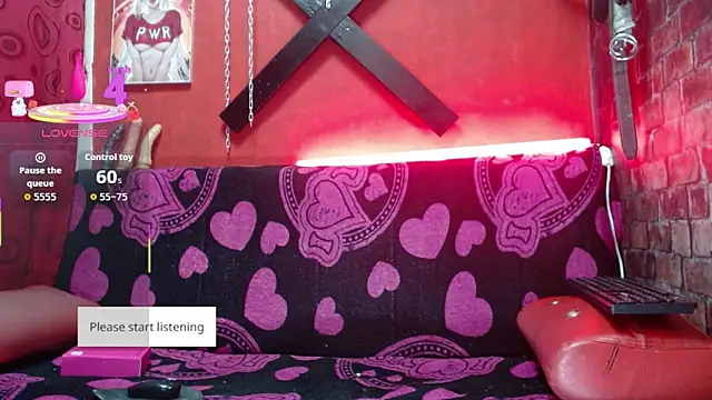 Kylie Moan online show from 10, 9, 2025