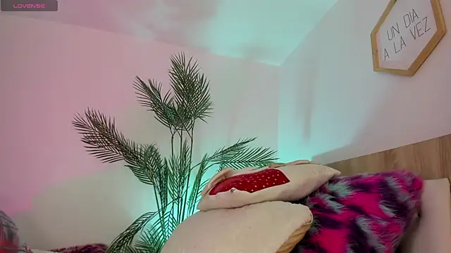 Hadid Jimenez  online show from 29, 11, 2025