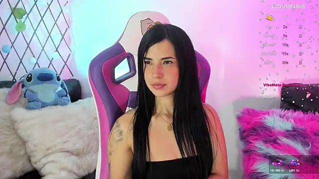 Hadid Jimenez  online show from 9, 10, 2025