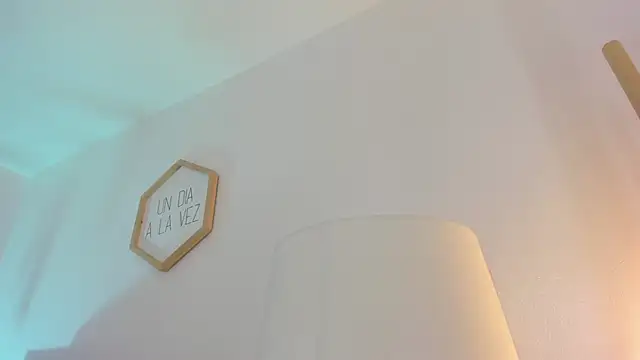 Hadid Jimenez  online show from 25, 11, 2025