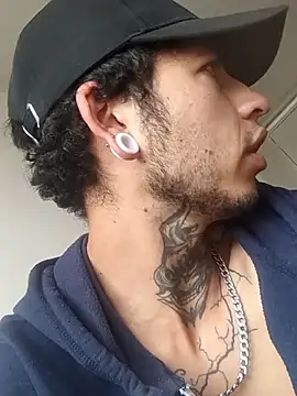 Tattoboy19cm online show from 7, 10, 2025