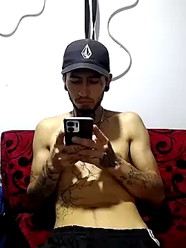 Tattoboy19cm online show from 13, 2, 2026