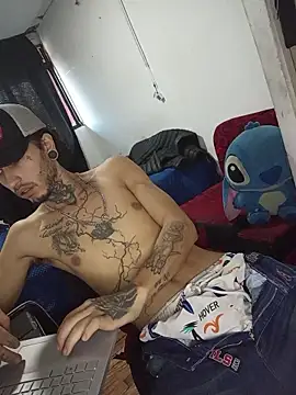 Snapshot of Tattoboy19cm chatting on 24, 6, 2026 Tattoboy19cm online show from 24, 6, 2026