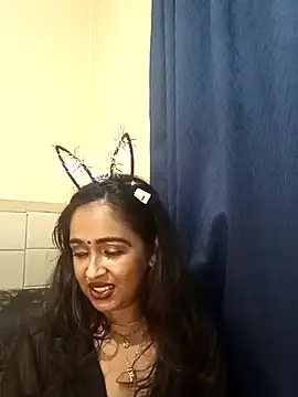 cute indianxo online show from 27, 3, 2026