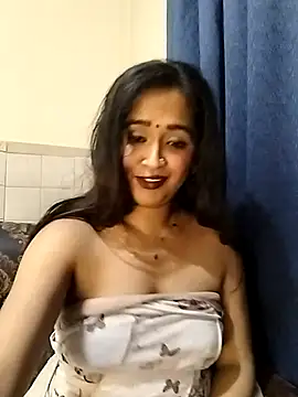 cute indianxo online show from 30, 4, 2026