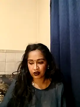 Snapshot of cute_indianxo chatting on 15, 6, 2026 cute indianxo online show from 15, 6, 2026