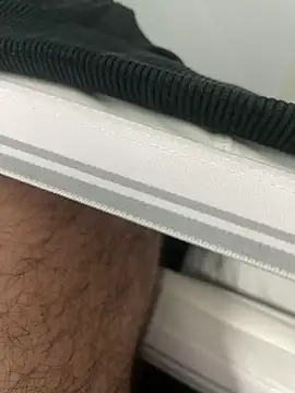 Heros2000 online show from 11, 11, 2025