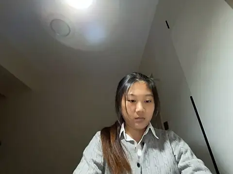 xena0501 online show from 13, 11, 2025