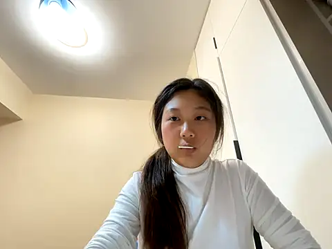 xena0501 online show from 4, 11, 2025