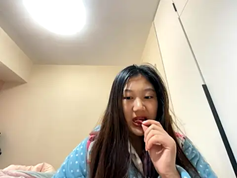 xena0501 online show from 28, 11, 2025