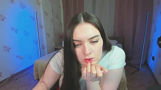  Shy Jenny  online show from 17, 5, 2026