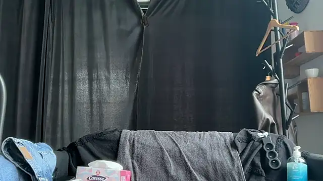 GiuliaDollx online show from 10, 9, 2025