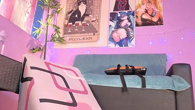 Gaia Gatex online show from 4, 11, 2025