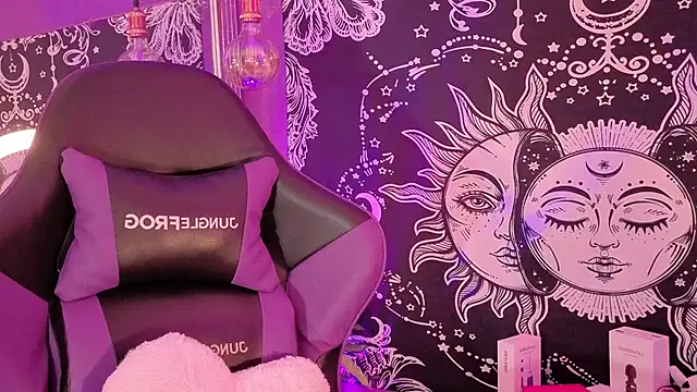 Gaia Gatex online show from 12, 5, 2026