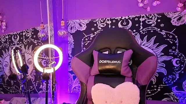 Gaia Gatex online show from 9, 4, 2026