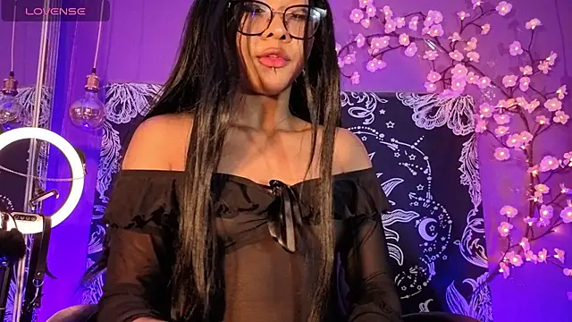 Gaia Gatex online show from 8, 4, 2026